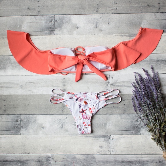 'Zenia' Bikini Bottoms. - Picture 3 of 5